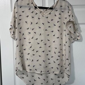 Maurices Ivory Bird Pattern Blouse